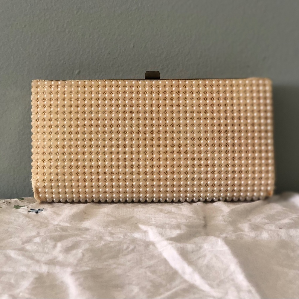 Vintage pearl clutch